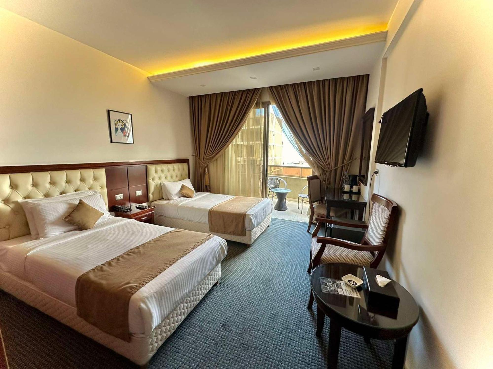 Midtown & 4* Beirute