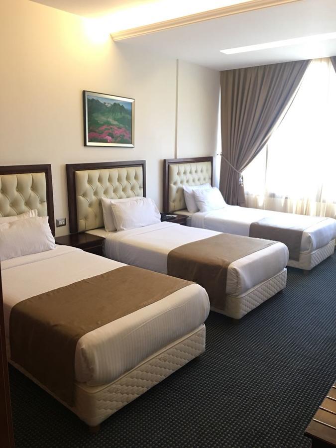 Hotel Midtown &